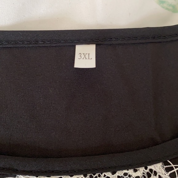 Ruffled Top - Picture 3 of 4